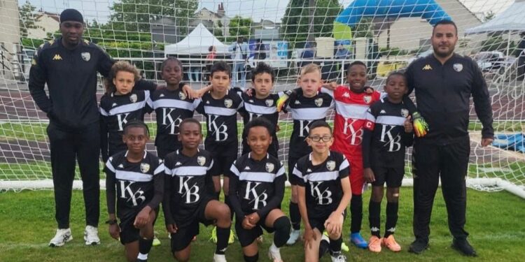 Football : « un modèle déséquilibré entre élite et amateur »