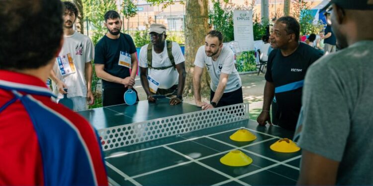 À Paris, le tennis de table au service de l’emploi