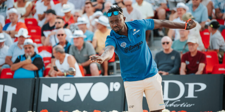 Masters de Pétanque : Zigler trop court, l’Afrique en finale !