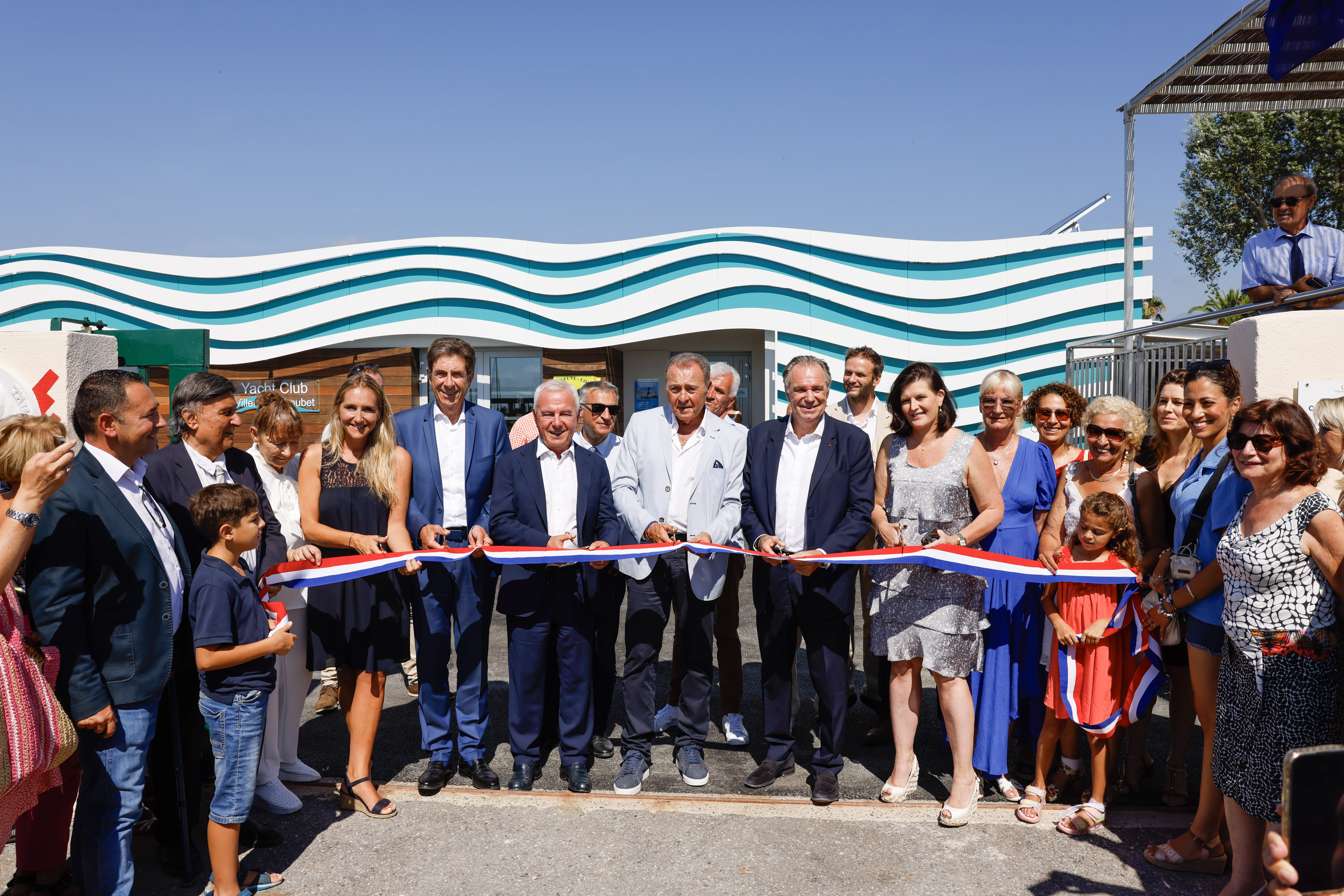 Le centre nautique Éric Tabarly fait peau neuve à Villeneuve-Loubet
