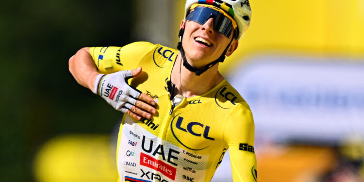 Tour de France 2026 : Tadej Pogacar sacré roi de l'Alpe-d'Huez
