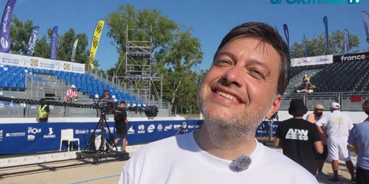 Benoît Payan : « Deux sports majeurs à Marseille : le ballon et la pétanque »