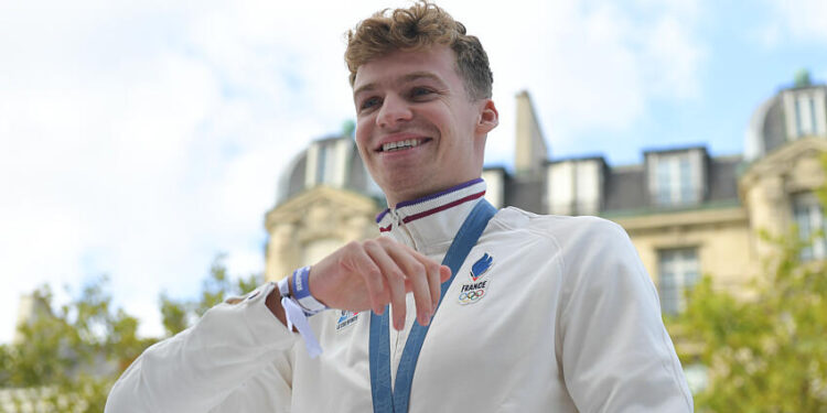 Natation : quelles attentes pour Léon Marchand aux Championnats d&rsquo;Europe ?
