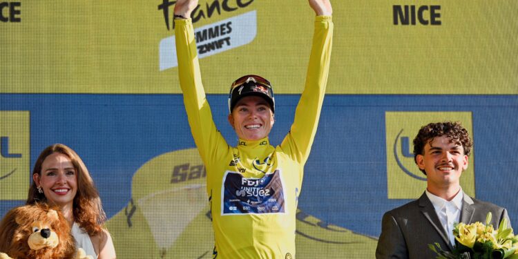 Tour de France Femmes : le triomphe de Demi Vollering