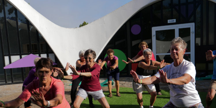 Activité physique des seniors : pourquoi la labellisation des clubs change la donne en 2026