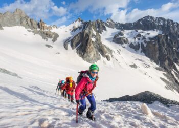 Métiers de la montagne : la parité gagne du terrain