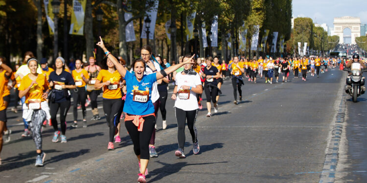 La Parisienne : le sport féminin fêté dans les rues de Paris