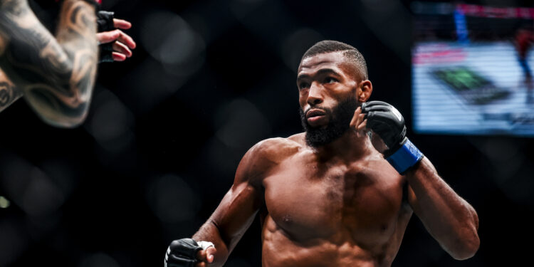 MMA : Salahdine Parnasse veut "graver son nom comme Ali ou Tyson" après l'UFC Paris
