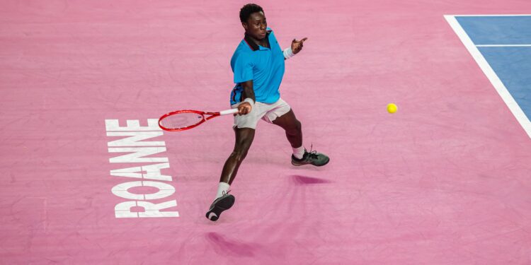 Open Roanne : Mpetshi Perricard tombe face au 817e, Kouamé rebondit