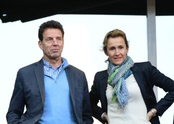 JO 2030 : qui est Geoffroy Roux de Bézieux, possible successeur d'Edgar Grospiron ?