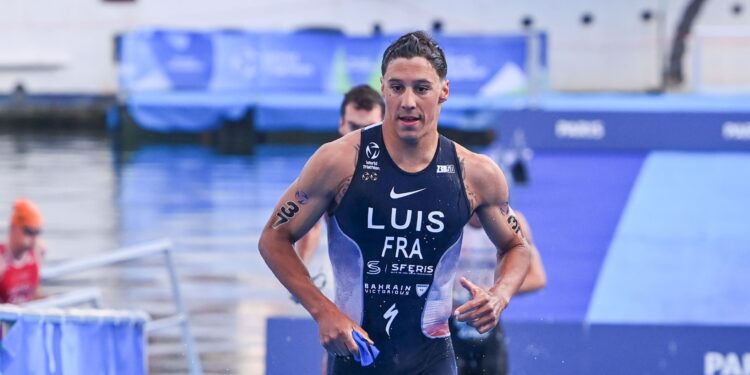 Triathlon : Vincent Luis, sur le toit du monde pour sa dernière course !