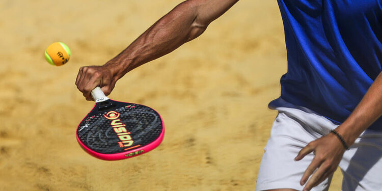 Seine-et-Marne : le beach tennis voit de plus en plus grand