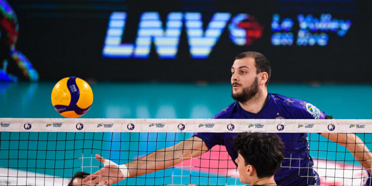 Au bord du dépôt de bilan, le Paris Volley joue sa survie