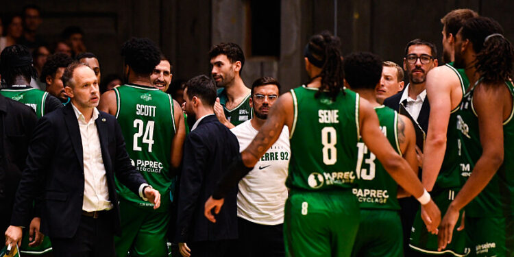 Basket : Nanterre 92 en rose face à Gravelines-Dunkerque